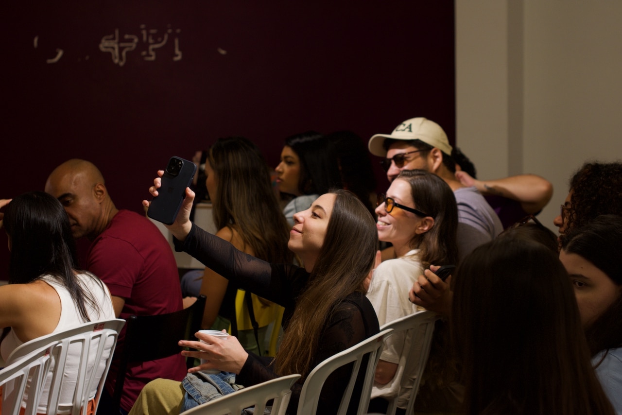 Look Inside _ Dez 2024 4 - 2